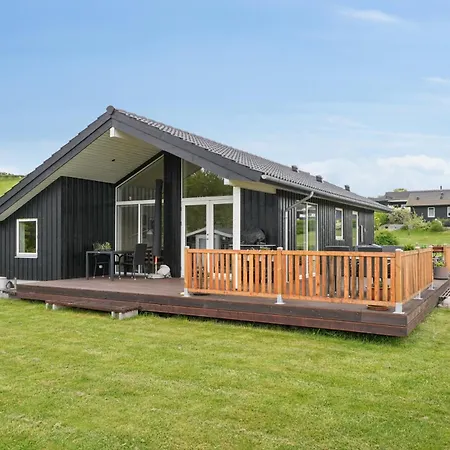 Modern Near And Nature Helnaes *
